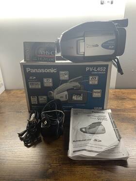 Panasonic Pv-l452 Camcorder Untested With Original Box