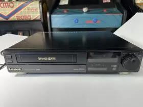 Pv-s4990 Panasonic Svhs Vcr. Read Issues As Is Parts/repair Bad Audio Pv-s4990 Panasonic Svhs Vcr. Read Issues As Is Parts/repair Bad Audio