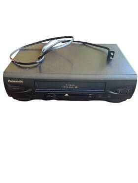 Panasonic Pv-v4022-a 4 Head Omnivision Vhs No Remote Untested Parts Cords Incl