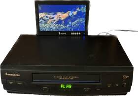 Panasonic Pv-v4022 Omnivision Vcr Vhs Blue Line 4 Head Player No Remote Tested