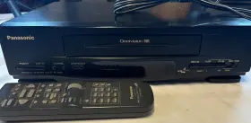 Pv-v4504 Panasonic Omnivision Vcr Hifi Vhs 4 Head Player For Parts