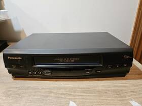 Panasonic Pv-v4540 Vcr Vhs 4 Head Omnivision Hi-fi Blue Line Tested Working
