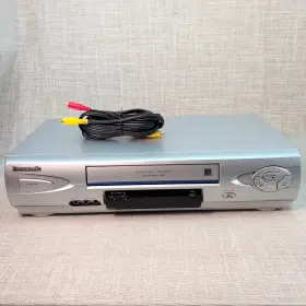 Pv-v4545s Panasonic Blue Line Omnivision Vcr No Remote - Tested And Working