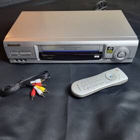 Panasonic Pv-v4621 Vhs Vcr Tested With Universal Remote Av Cable