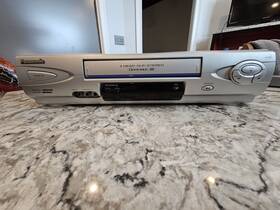 Panasonic Pv-v4623s Silver 4head Vcr Vhs Player Recorder Tested Work No Remote