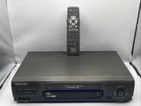 Pv-v4630-k Panasonic 4-head Hi-fi Blue Line Vhs Vcr Player With Remote