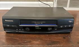 Panasonic Pv-y4540 Pv-4540 Blue Line Vcr In Nice Shape Tested And Working
