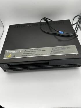 Panasonic Pv4720 Omnivision 4hq Vhs Tape Player Model Pv-4720 Tested Works. No Remote