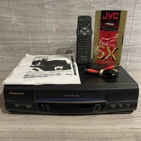 Panasonic Pvqv200 Vcr Pvq-v200 Blueline 4 Head Vhs Video Cassette Recorder Remote Tested