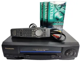 Pv-v4521-k Panasonic Pvv4521k 4-head Hi-fi Vhs Vcr Stereo With Remote Extras Working
