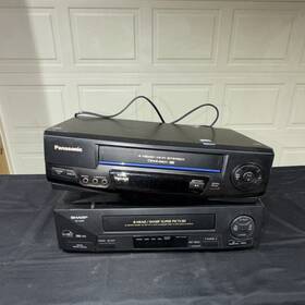 Panasonic Sharp Vc-m10 And 4-head Hi-fi Stereo Vhs Video Cassette Players Bundle