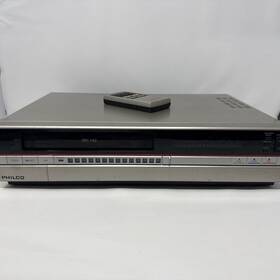 Philco Vt8750at01 Vintage Vhs Vcr Model With Remote. Tested