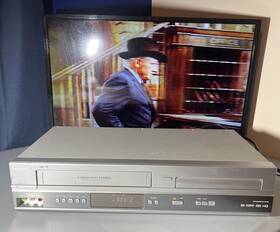 Philips Dpv3150v Phillips Vhs Vcr Dvd Combo Unit Tested Works No Remote 4head
