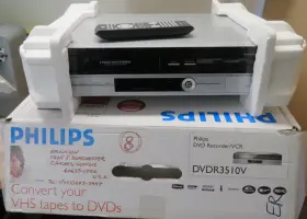 Dvdr3510v Philips Vhs Dvd Recorder Vcr Combo - Eu Power Plug Needs Adapter