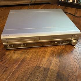 Philips Mx5100vr Dvd/vcr Combo With Radio Tuner Reciever For Parts