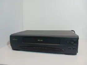 Svx122at21 Philips Video Cassette Recorder Vhs Vcr. Tested No Remote
