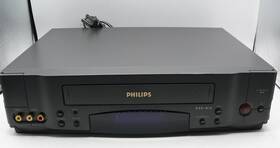 Philips Vr6625at01 Vhs Vcr Player No Remote Powers On Will Not Accept Cassette