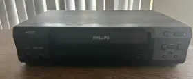Vrb411at23 Philips Vrb411at21 Vhs 4 Head Vcr Does Not Play Tapes