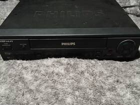 Philips Vrb665 At01 Vcr Plus Vhs Tape Player 4 Head Hifi No Remote Tested