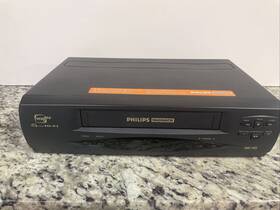 Philips Vrx360at21 Magnavox Vcr Vhs Player / Recorder - 4 Heads