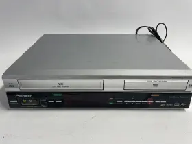Dvr-rt500 Pioneer Rt500-s Vhs Vcr Dvd Recorder Combo Player No Remote Turns On Read