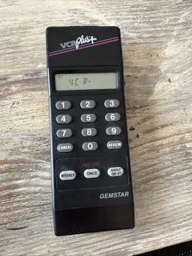 Vip-18 Plus Vintage 1990 Vcr Remote Great Working Condition Need Batteries Very Rare