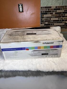 Polaroid 826219000958 Dvc-2010 Vcr/dvd Combo Hi-fi 4 Head Player With No Remote - Tested