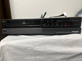 Portland Vcr-12nau Vintage Vhs Slim Cassette Recorder Rare. Free Shipping
