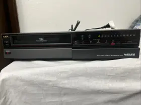 Vcr-12nau Portland Vintage Vhs Slim Cassette Recorder Rare. Free Shipping