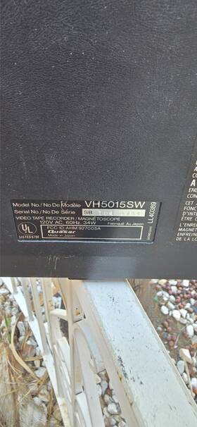 Quasar Vh5020rw Vintage Video Cassette Recorder Untested Parts/repair