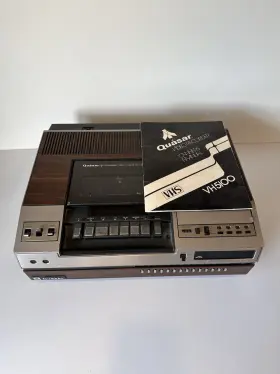 Vh5100 Quasar Vintage Vhs Vcr Player Made In Japan - Tested Video With Manual