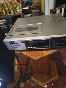 Quasar Vh5230w0 Vintage Vhs Model For Parts And Repair