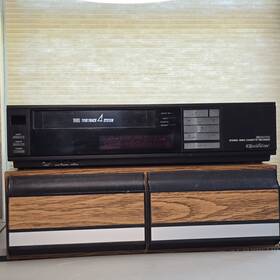 Quasar Vh5256ye Vcr Vhs Player Parts Only
