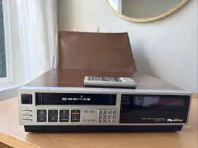 Vh5635ww Quasar Rare 1980s Video Cassette Recorder Vcr With Remote And Cover