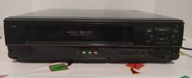 Quasar Vh6400 Vcr Player Recorder 4 Head Double Azimuth No Remote Tested