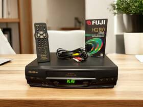 Quasar Vhq40m Vcr Vhs Tape Player Recorder Vhq-40m Tested Oem Remote Av Cable A