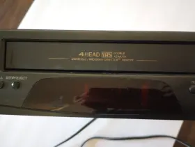 Vhq440 Quasar Vcr Vhs No Remote Tested Works