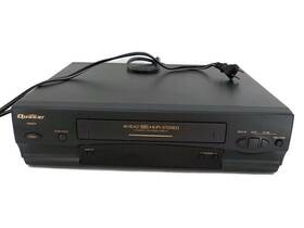Quasar Vhq560 Vcr Vhs 4 Head Hifi Stereo For Parts Or Not Working Ejects Tapes