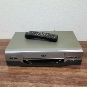 Vr355 Rca 034909021132 4-head Vcr Plus Vhs Tape Player Recorder With Remote Tested Works