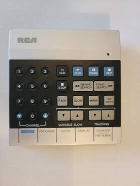 Rca 173301 Vintage Model Vcr Vhs Wide Square Remote Control Original/ Japan