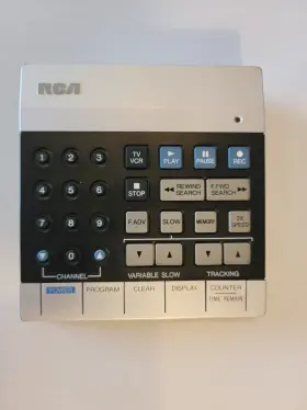 173301 Rca Vintage Model Vcr Vhs Wide Square Remote Control Original/ Japan 173301 Rca Vintage Model Vcr Vhs Wide Square Remote Control Original/ Japan