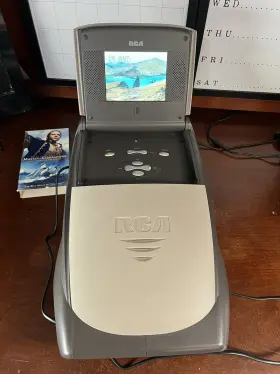 Blv552 Rca Portable Vhs Player Vintage Travel Car Camping 5.6 Inch Lcd Display Works Blv552 Rca Portable Vhs Player Vintage Travel Car Camping 5.6 Inch Lcd Display Works
