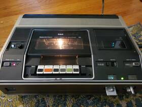 Rca Vct-201 Vintage Vhs Selectavision Vcr 1978 - Uhf And Pause Control Included