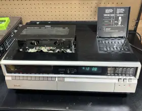 Vet650 Rca Vintage 1981 Model Top Loading Selecta Vision Video Cassette Recorder
