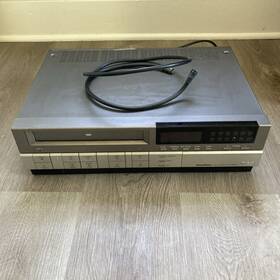 Rca Vkt326 Vintage Vcr Vhs Selectavision Recorder No Remote Powers On For Parts