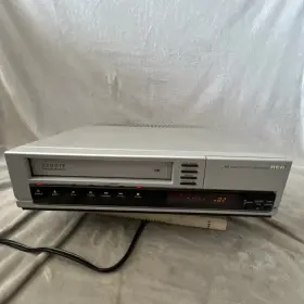 Vpt289 Rca Vintage Hq Video Cassette Recorder Power On For Part Only
