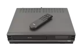 Vr301 Rca Vcr Hq Vhs Cassette Tape Player Recorder Early 1990s Tested Working Vr301 Rca Vcr Hq Vhs Cassette Tape Player Recorder Early 1990s Tested Working