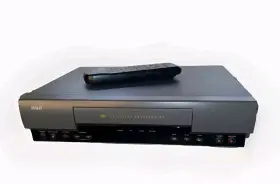 Vr327a Rca Vhs Vcr Video Player / Recorder Working And Tested- With Remote