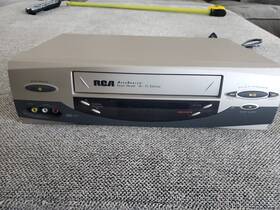 Rca Vr346 Accusearch Four Head Video System Model Vr346. Tested