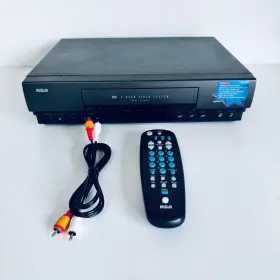 Vr508n Rca Vcr Vhs Player With Remote Control And A/v Cord Tested Working